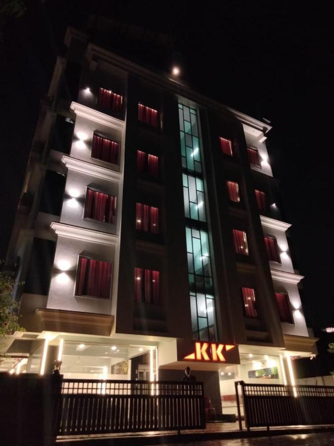 Hotel Airport Kk ナーグプル エクステリア 写真